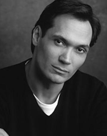 Jimmy-Smits--Headshot--ABC-29.jpg 