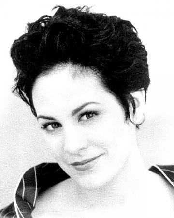 Annabeth Gish